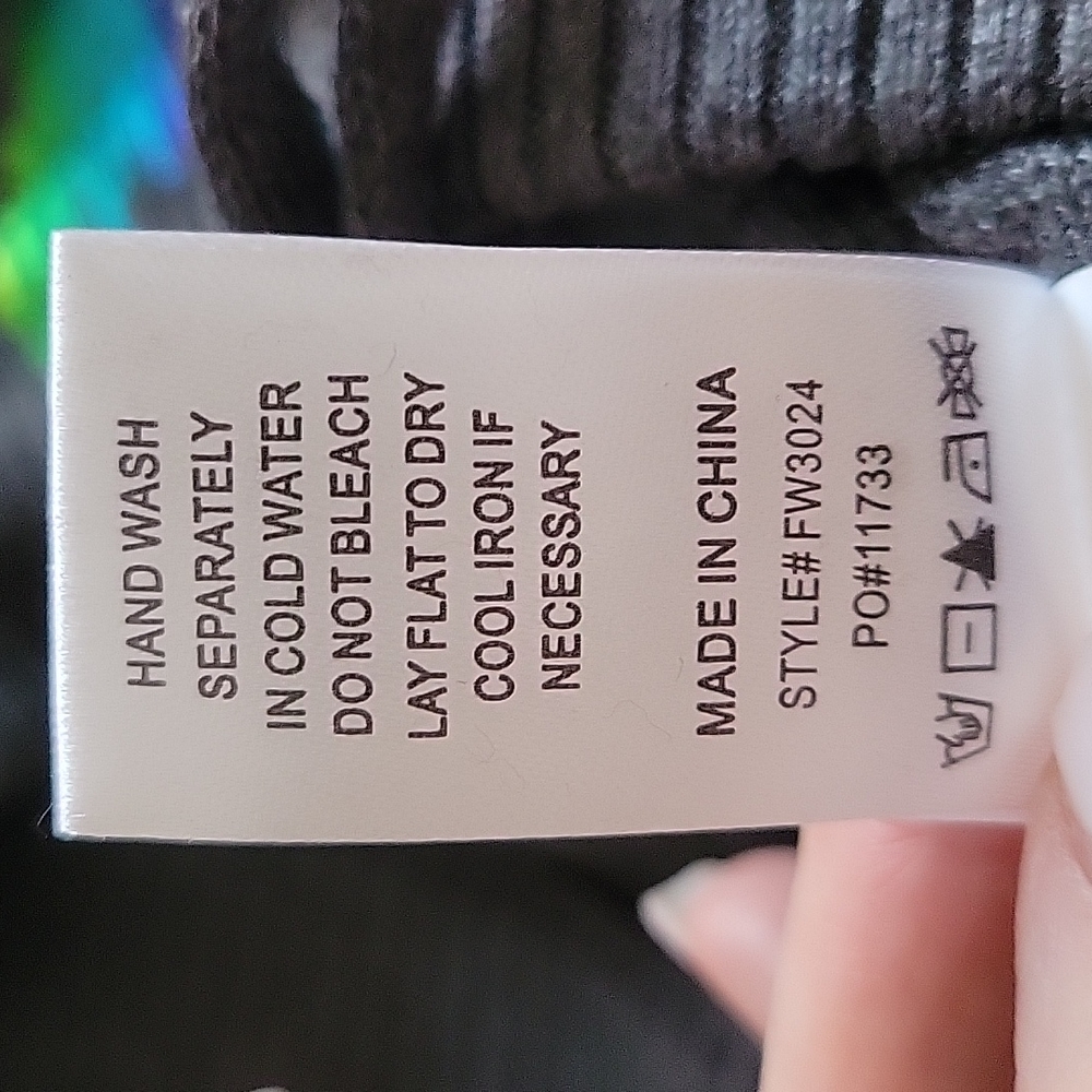 NWT Metallic Paint Splattered Knit Joggers - Picture 11 of 11